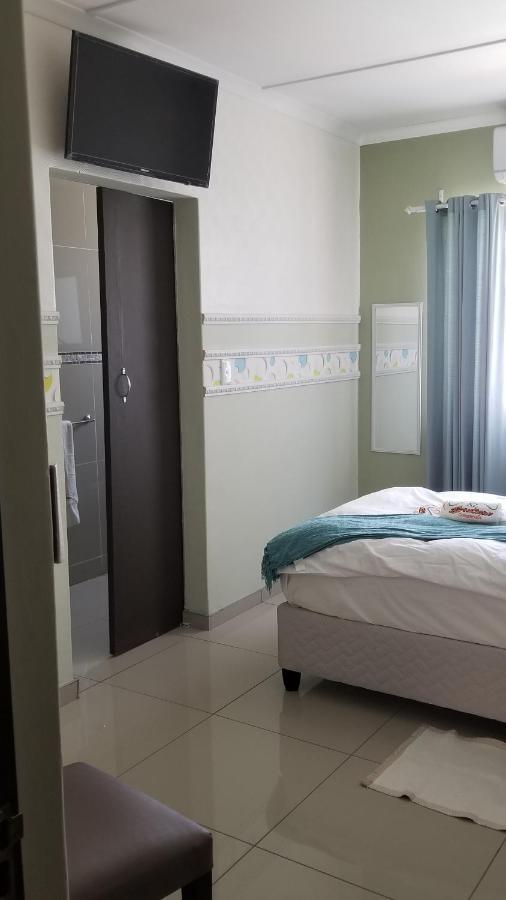 A-Z Boutique Guesthouse Windhoek Eksteriør billede