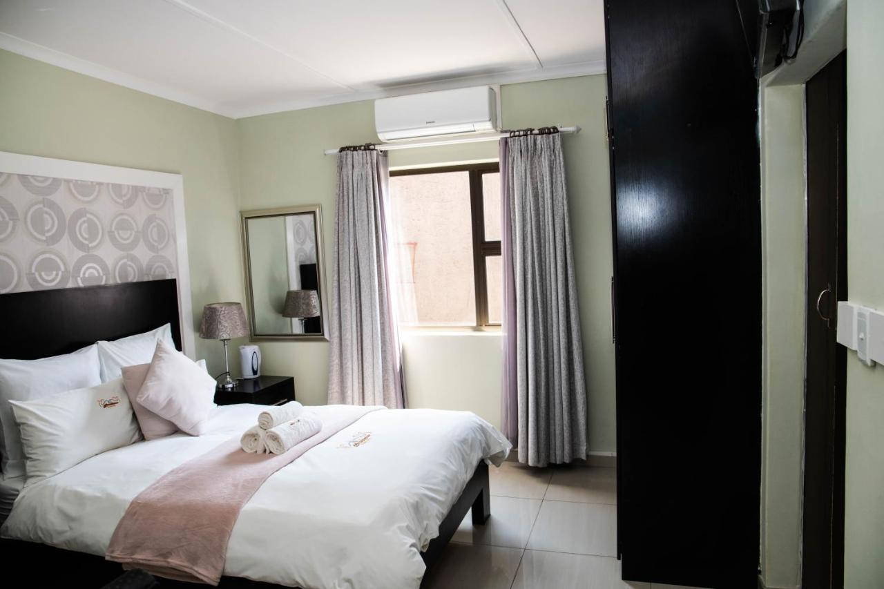 A-Z Boutique Guesthouse Windhoek Eksteriør billede
