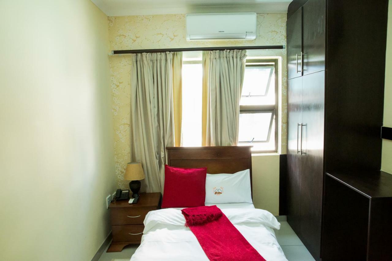 A-Z Boutique Guesthouse Windhoek Eksteriør billede