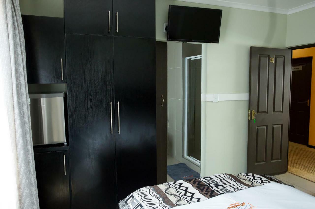 A-Z Boutique Guesthouse Windhoek Eksteriør billede