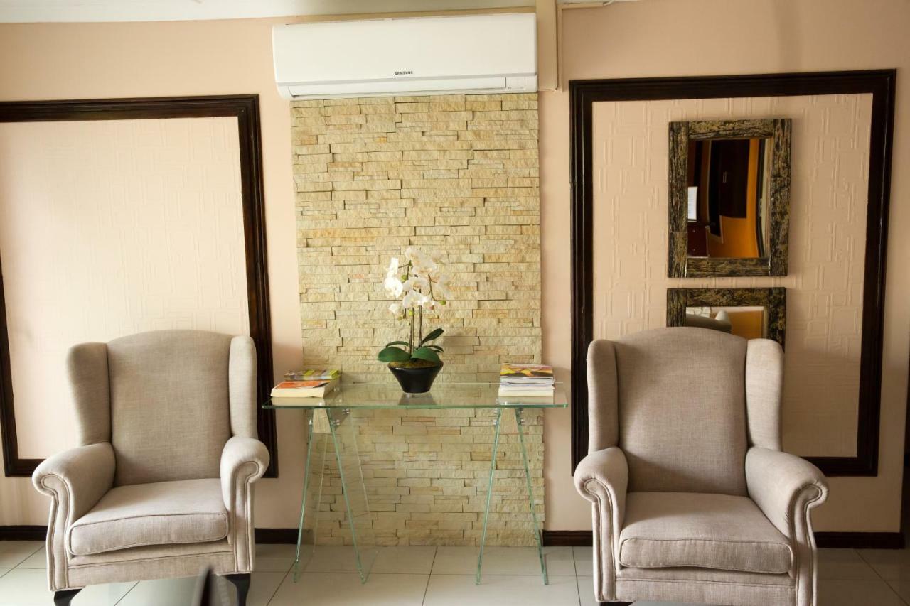 A-Z Boutique Guesthouse Windhoek Eksteriør billede